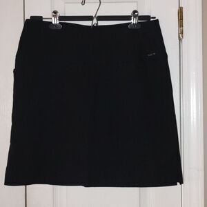 S.C. & C.O.  black  sporty casual athletic skort skirt  Sz M
